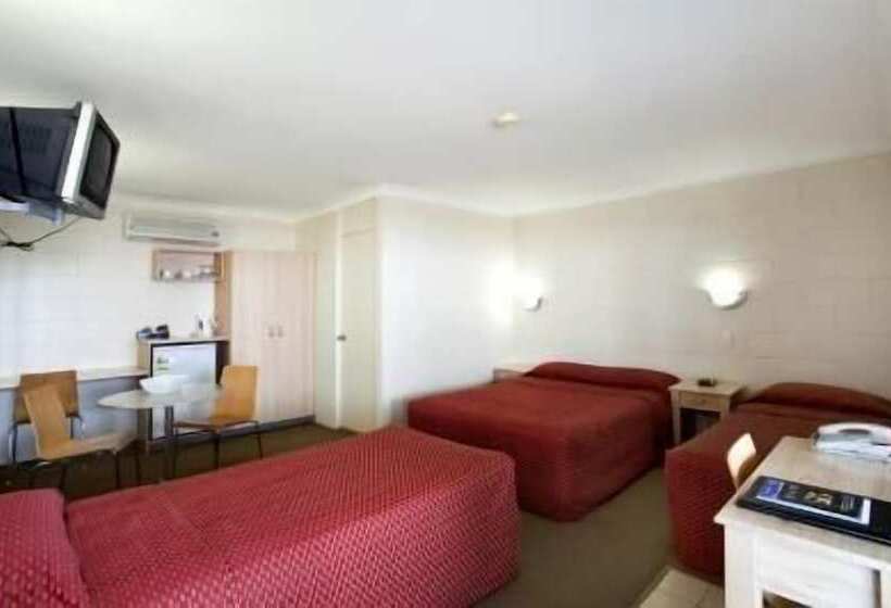 패밀리 룸, Nambour Lodge Motel