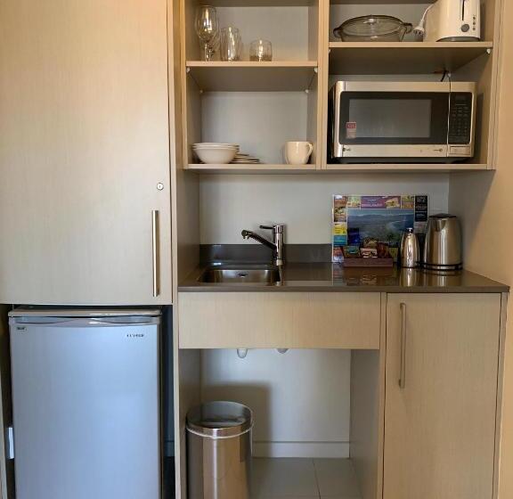 Студия Стандарт, Salerno Motel Apartments