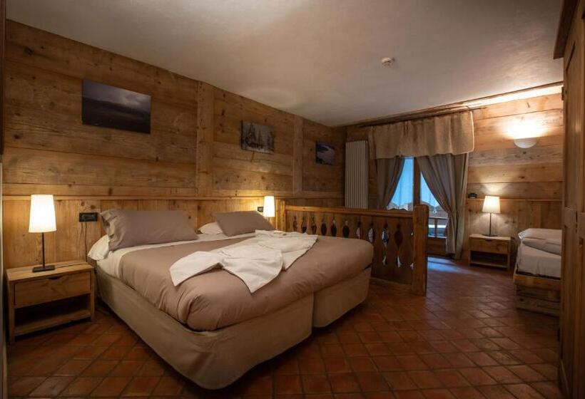 Номер Стандарт Трехместный, Chalet Hotel Svizzero