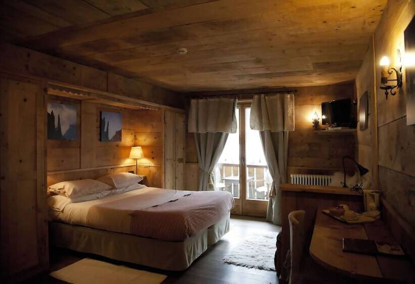 Полулюкс, Chalet Hotel Svizzero