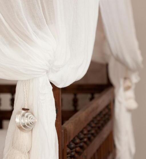 اتاق لوکس, Quartara Boutique