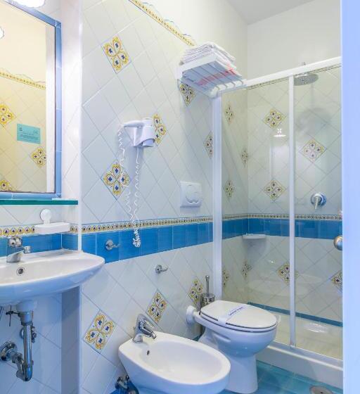Номер Стандарт с Балконом, Riviera B&b Rooms