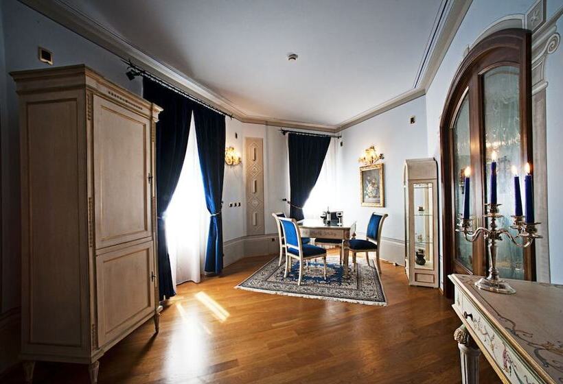 Люкс, Albergo La Lanterna