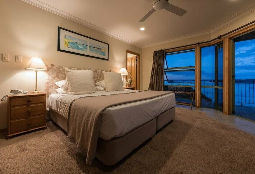 Номер Стандарт Двуспальная Кровать Вид на Море, Cliff Edge By The Sea