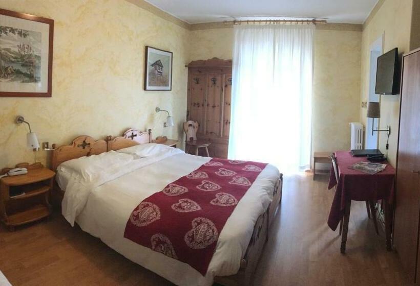 Номер Стандарт, Meuble Villa Neve