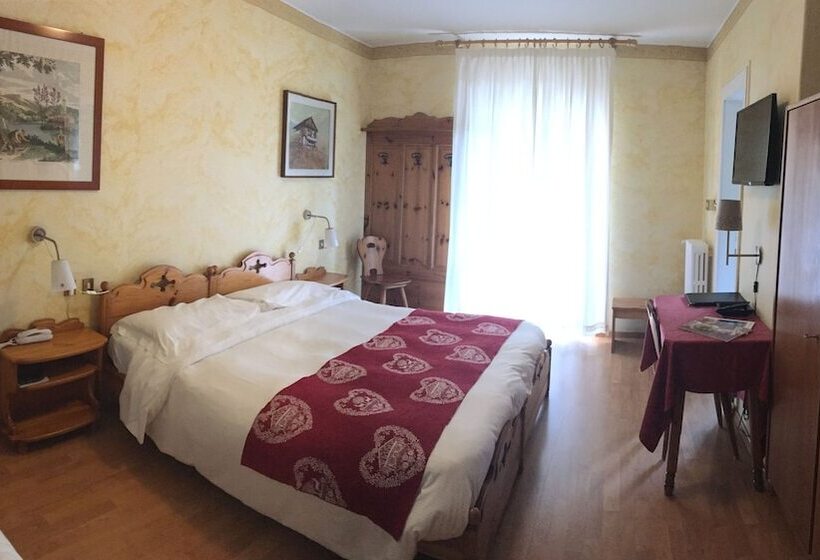 Номер Стандарт, Meuble Villa Neve