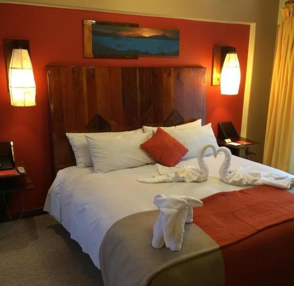 Королевский Люкс, Royal Inn Hotel Puno