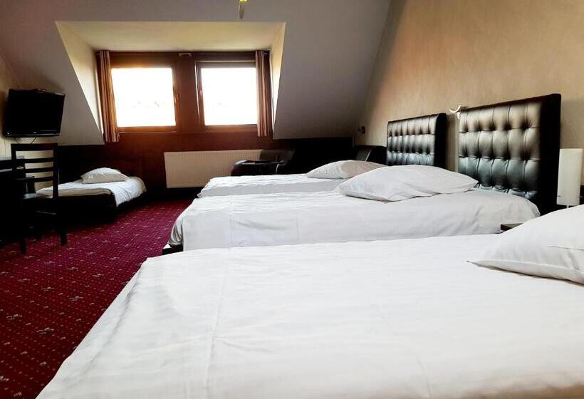 Семейный Номер, Amadeus Hotel Zielona Góra