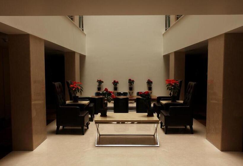 小型套房, Paradigm Sarovar Portico Kakinada