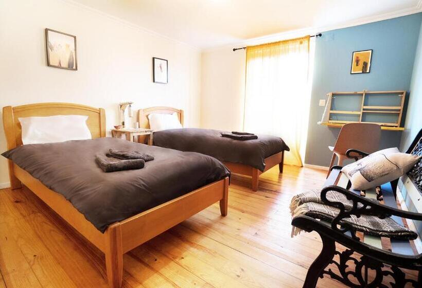Кровать в Общей Комнате, Ahoy Surf House