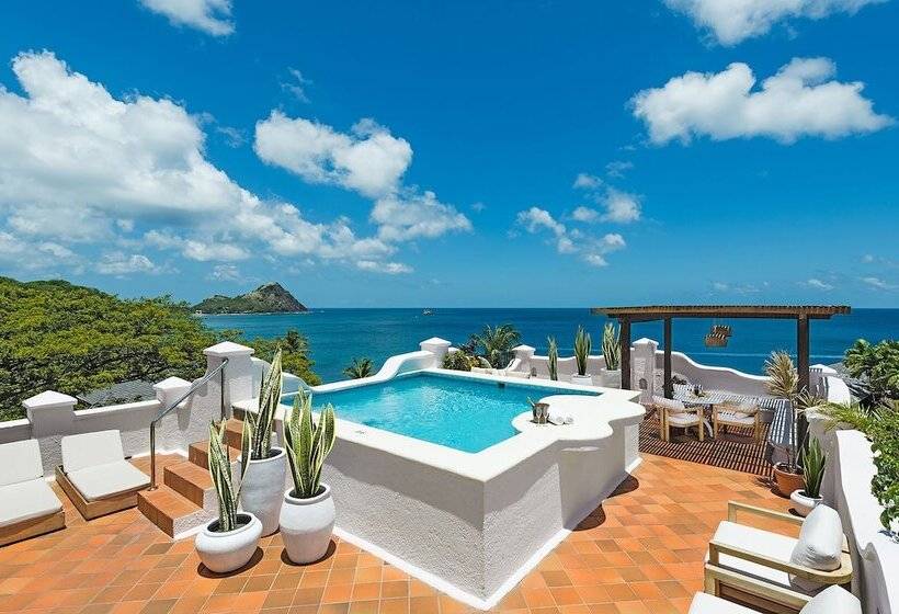 سوییت با چشم‌انداز دریا, Cap Maison Resort & Spa