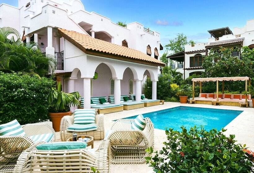 سوییت, Cap Maison Resort & Spa