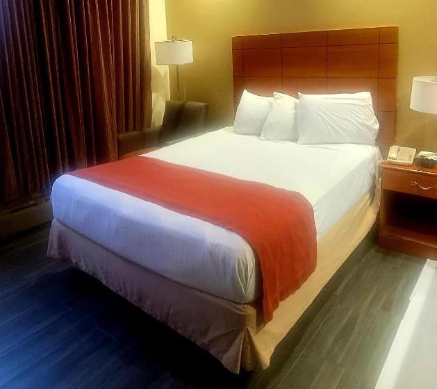 غرفة قياسية مزوَّدة بجاكوزي, Jets Motor Inn