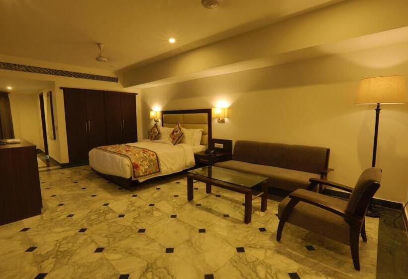 Pokój Club, Natraj  Rishikesh