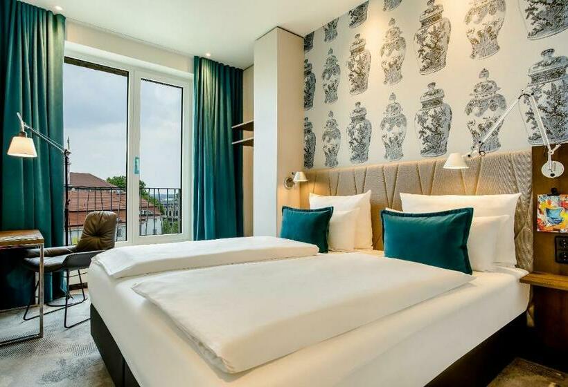 Номер Стандарт, Motel One Dresden Am Zwinger