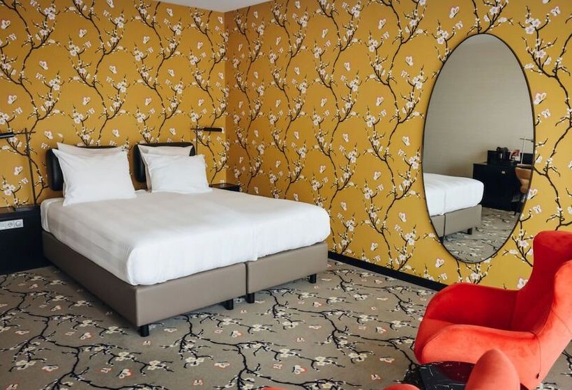 带阳台的豪华间, Van Der Valk Hotel Harderwijk