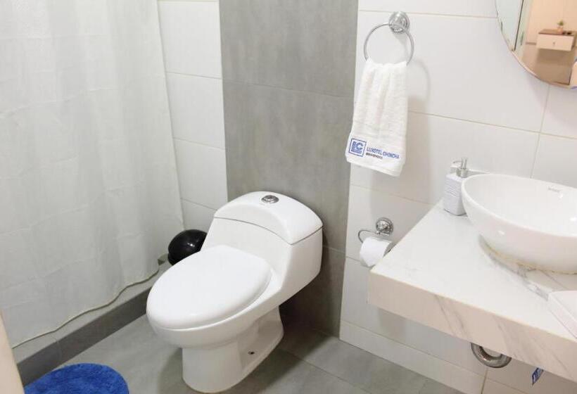 اتاق راحتی سه تخته, Luxotel Chincha