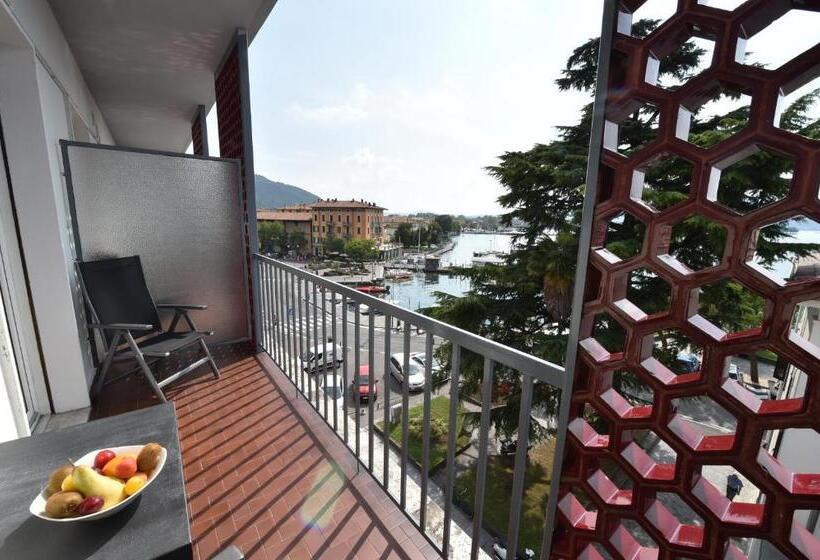 Family Suite, Ambra Hotel   The Only Central Lakeside Hotel In Iseo