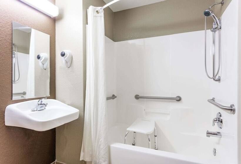Номер Deluxe Адаптированный для Инвалидов, Microtel Inn & Suites By Wyndham Macon