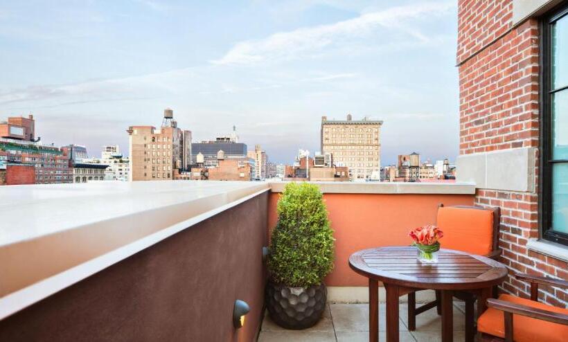 اتاق استاندارد با تراس, Walker Hotel Greenwich Village