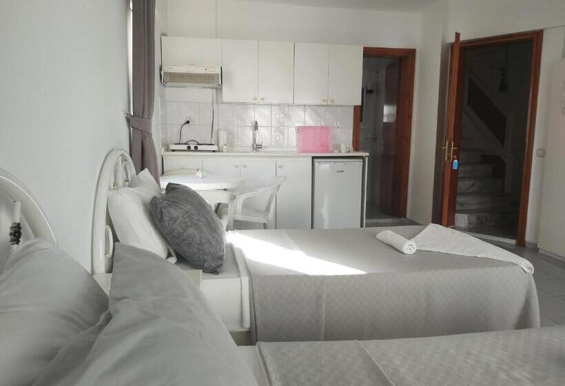 استودیوی استاندارد, Göncü Apart Otel