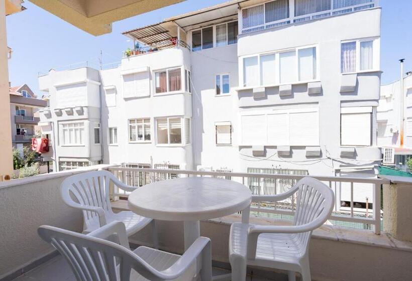 استودیوی استاندارد, Göncü Apart Otel