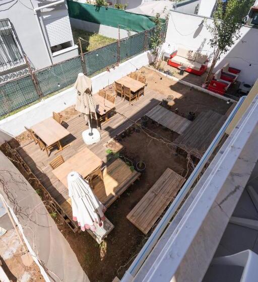 اتاق استاندارد با چشم‌انداز باغ, Göncü Apart Otel