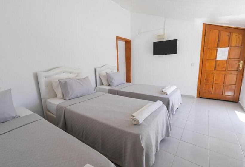 اتاق استاندارد سه نفره, Göncü Apart Otel