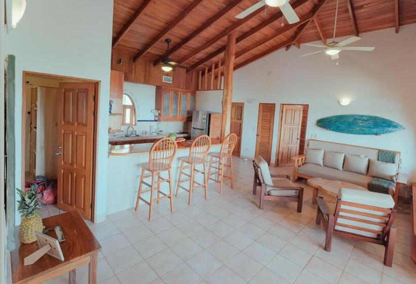 1 Bedroom Penthouse Apartment, Casas Kismet