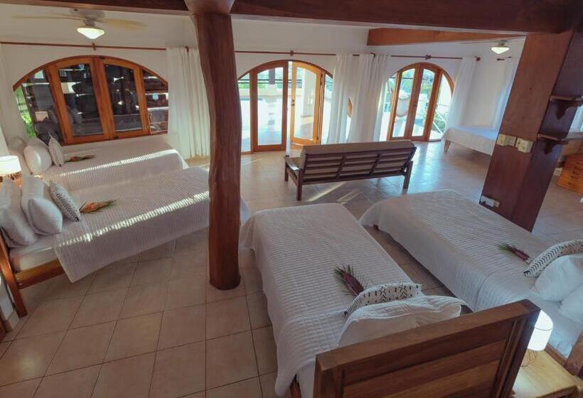 استودیوی لوکس, Casas Kismet