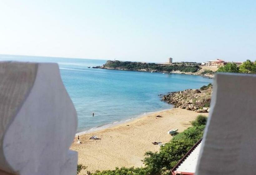 اتاق استاندارد با بالکن و چشم‌انداز دریا, B&b Capo Rizzuto Fronte Mare