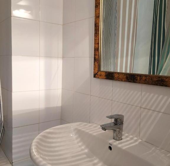 آپارتمان 1 خوابه با بالکن, Apartamentos Con Encanto En Pleno Casco Antiguo Ron Valenciayole