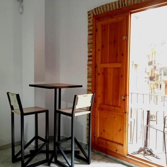 استودیو استاندارد با بالکن, Apartamentos Con Encanto En Pleno Casco Antiguo Ron Valenciayole