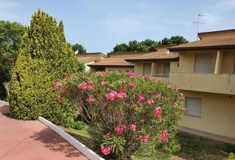 اتاق استاندارد سه نفره, Villaggio Hotel Club La Pace