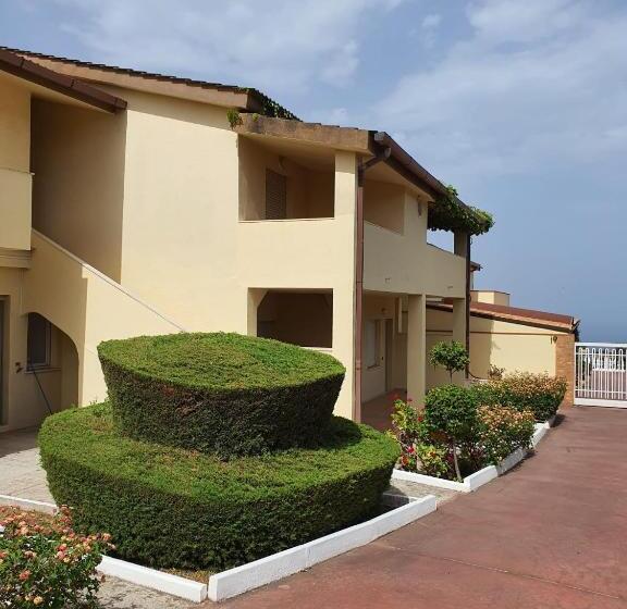 اتاق استاندارد سه نفره, Villaggio Hotel Club La Pace