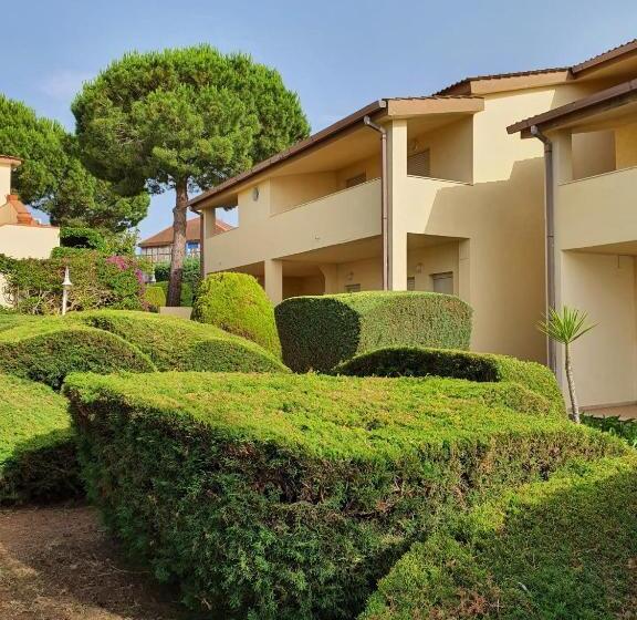 اتاق استاندارد چهار تخته, Villaggio Hotel Club La Pace