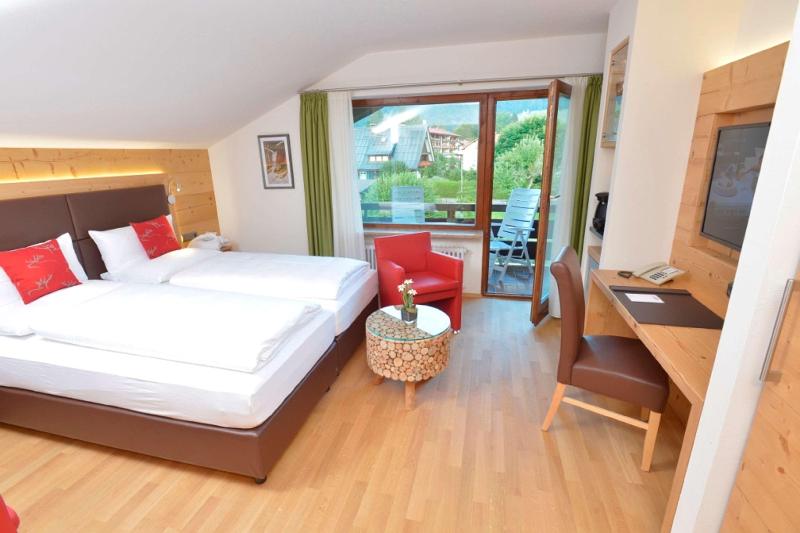 스탠다드 스튜디오, Hollywood Beach Hotels