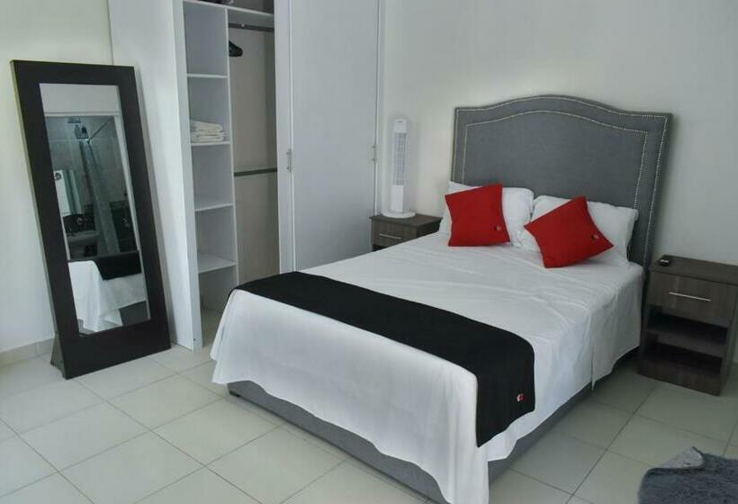Quarto Estandar, 12 Venator House Boutique