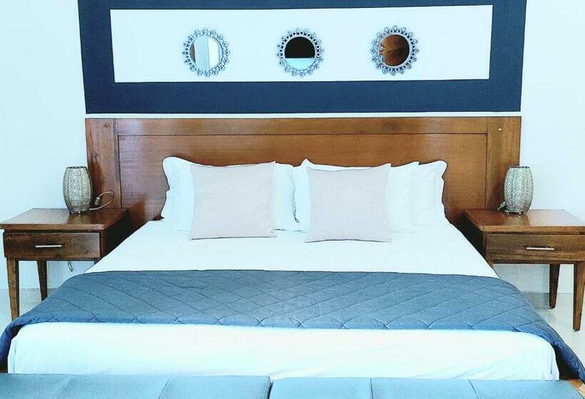 Номер Superior Кровать Кинг, Gaia Residence Deluxe