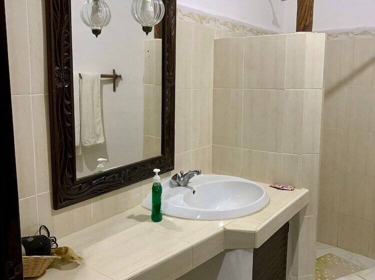 اتاق استاندارد با تخت دوبل, Kenyan House Malindi