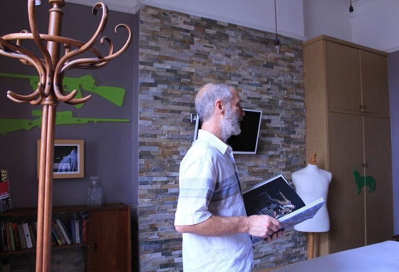 Номер Стандарт, Pelirocco
