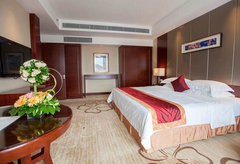 Номер Deluxe, Ramada Plaza Shaoguan City Centre