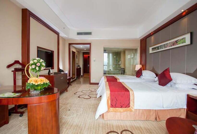 Номер Deluxe, Ramada Plaza Shaoguan City Centre