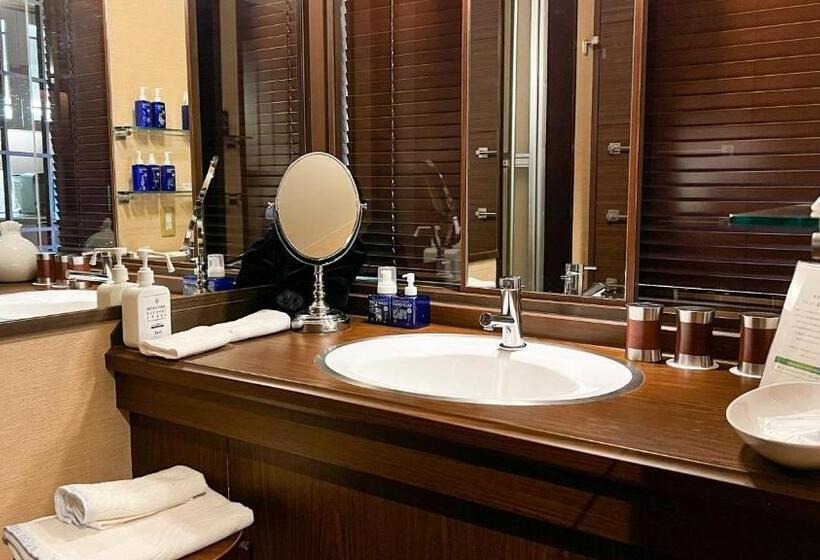 Номер Стандарт, Lake Shikotsu Tsuruga Resort Spa Mizu No Uta