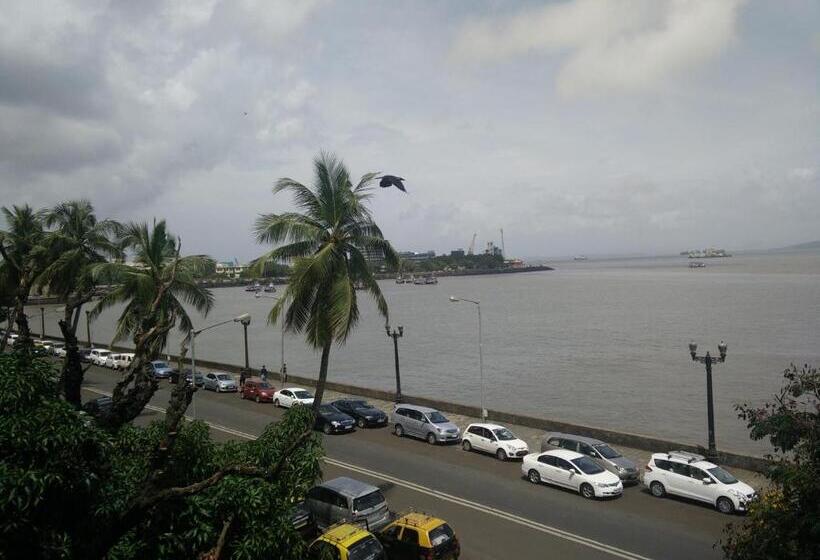 Quarto deluxe vista mar, Strand Hotel, Colaba