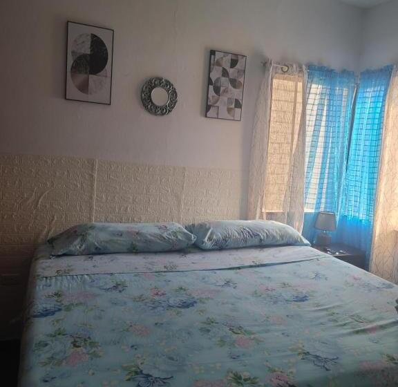 اتاق استاندارد با بالکن, Hospedaje Casa De Luna