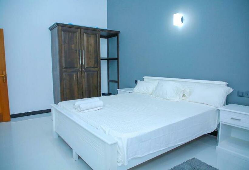 Номер Стандарт, Maha Oya Lodge
