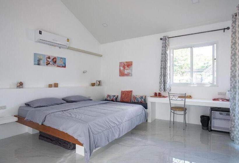 بانگلوی لوکس, Corsita Resort Koh Mak