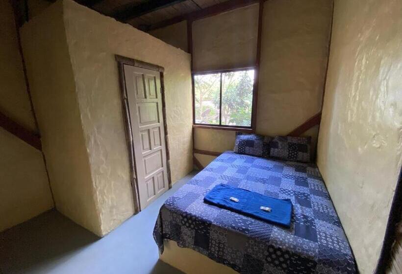 اتاق استاندارد, Check Inn Olón