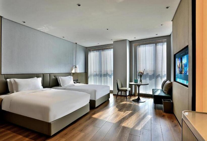 Номер Deluxe, Wyndham Garden Hangzhou Yuhang